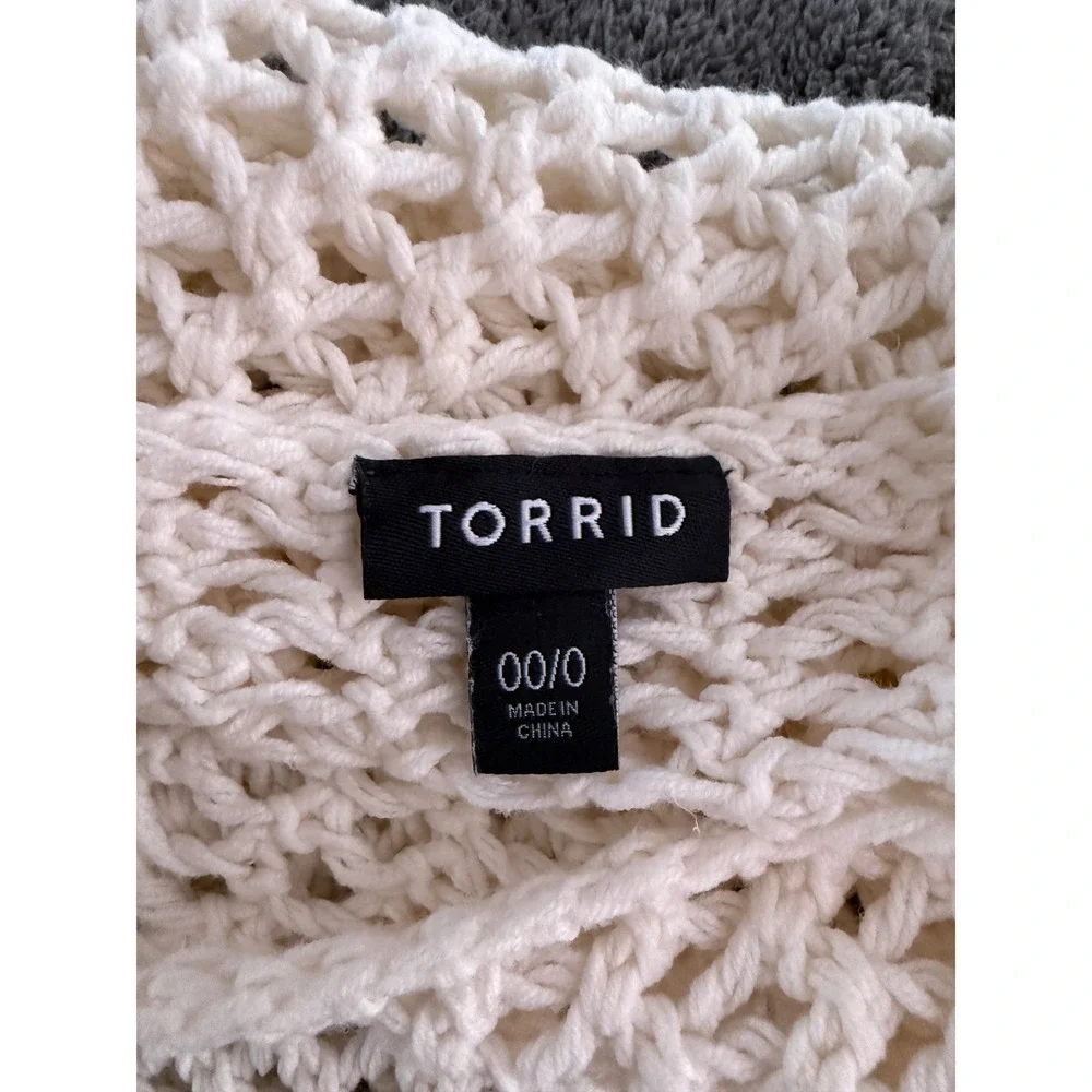 Torrid Womens Cream Open Knit Crochet Crop Sweater Boxy Mesh Top Size 00/0 Large